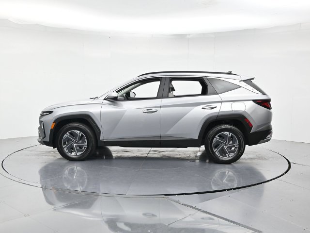 Used 2025 Hyundai Tucson Blue AWD/4WD image 7