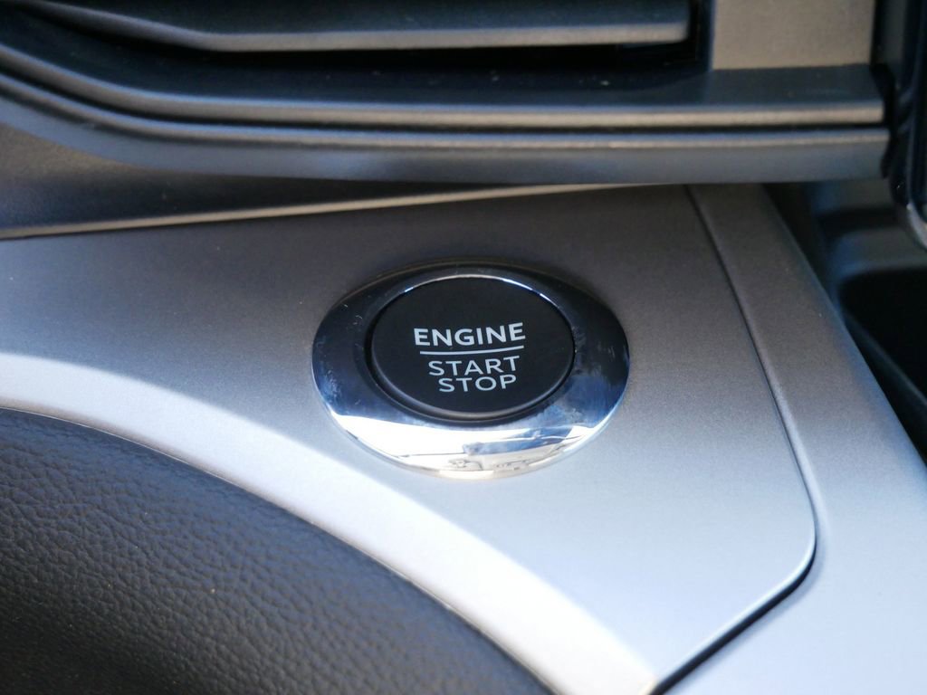 Certified 2022 Ford Explorer XLT w/ Class IV Trailer Tow Package image 20