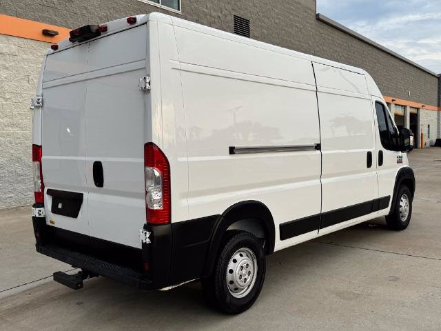 Used 2020 RAM ProMaster 2500 w/ Interior Convenience Group FWD image 3