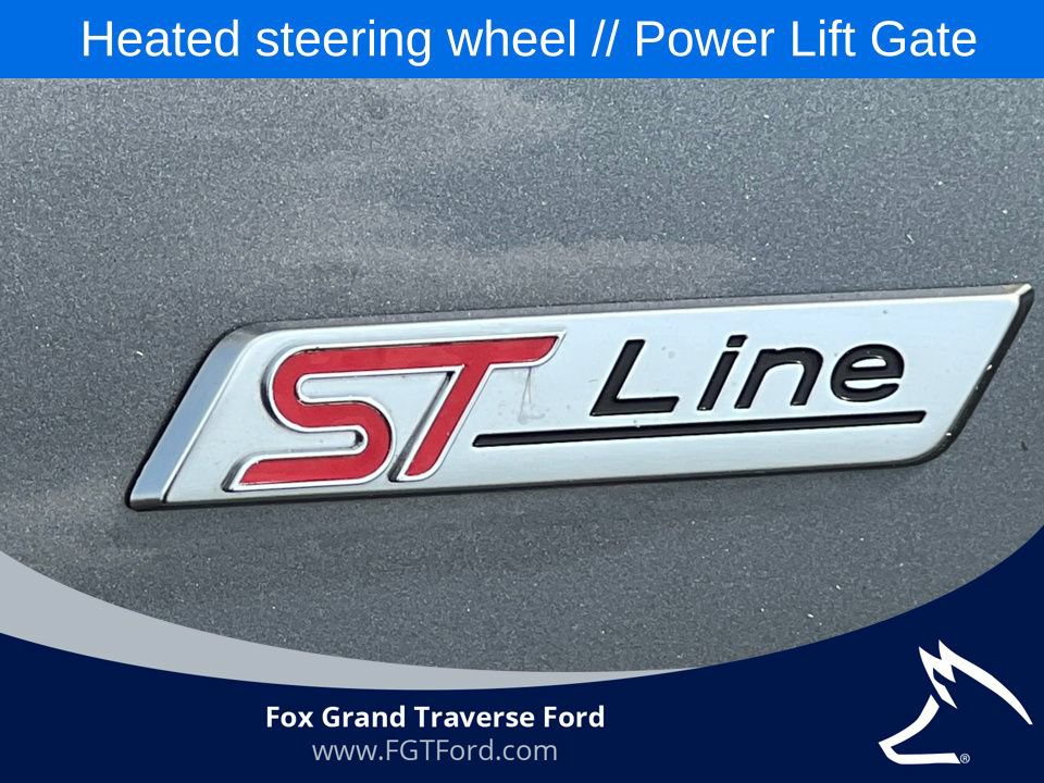 Certified 2025 Ford Escape ST-Line Select AWD/4WD image 2