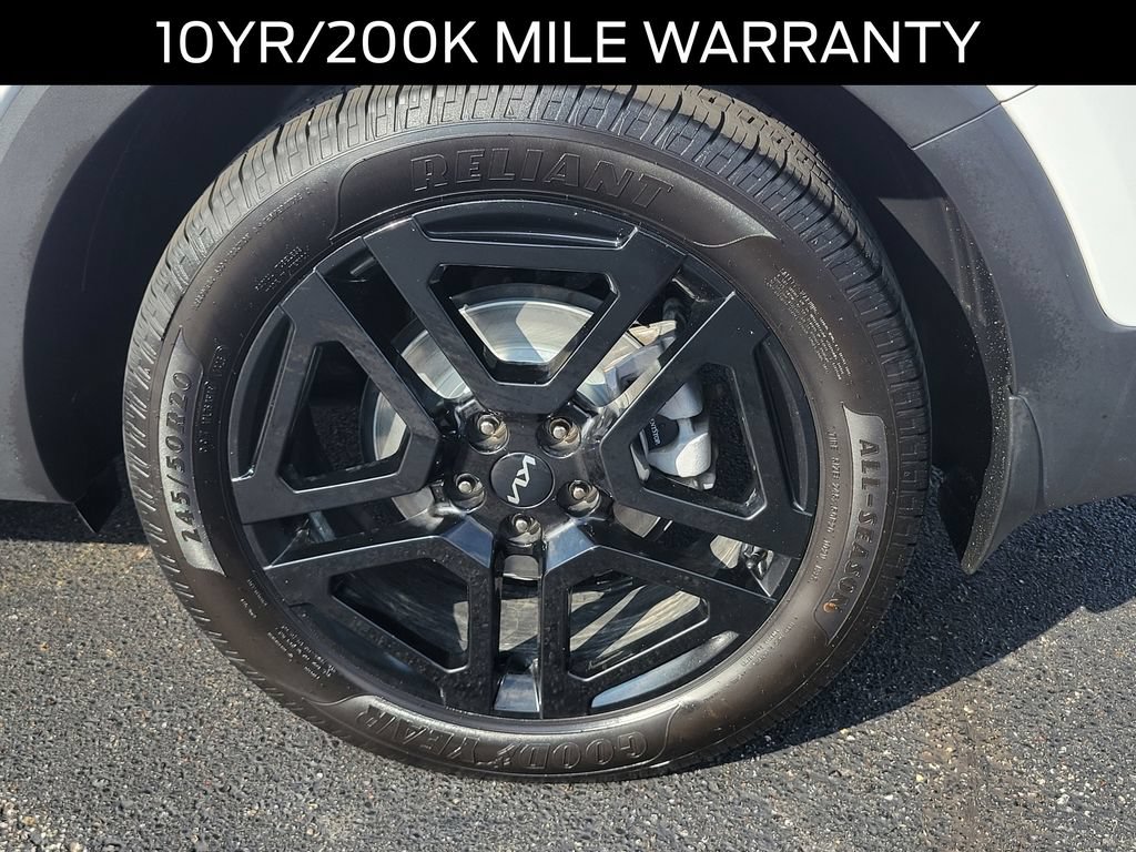 Used 2023 Kia Telluride SX X-Line AWD/4WD image 5