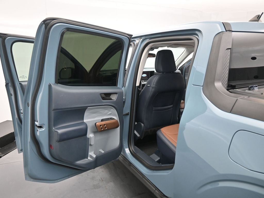 Certified 2022 Ford Maverick Lariat w/ Lariat Luxury Package image 45