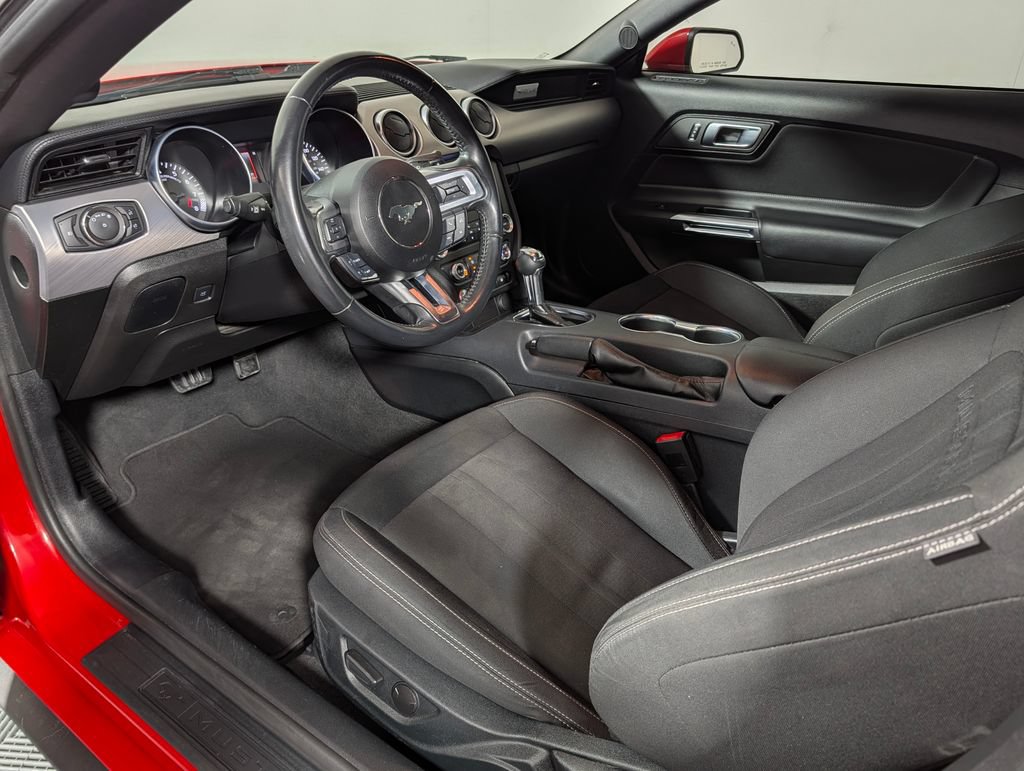 Certified 2022 Ford Mustang GT RWD image 21