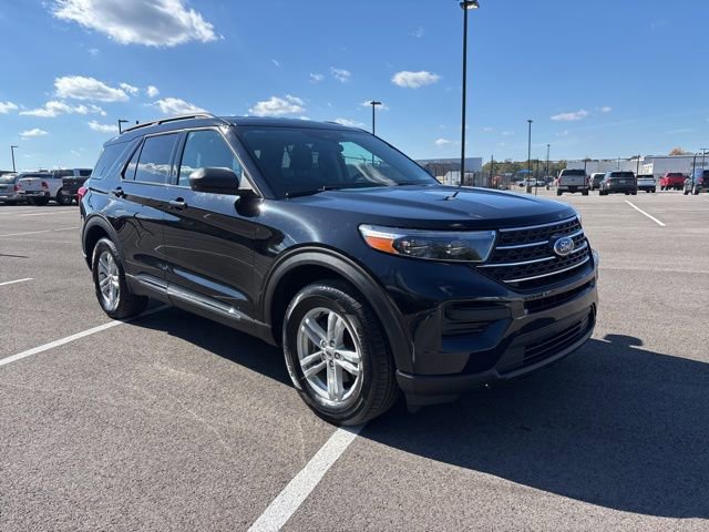 Certified 2023 Ford Explorer XLT image 6