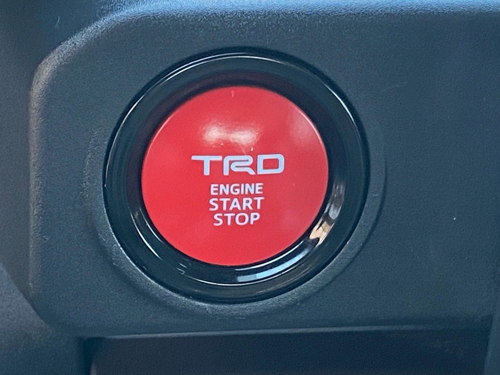 Used 2024 Toyota Tacoma TRD Off-Road image 21