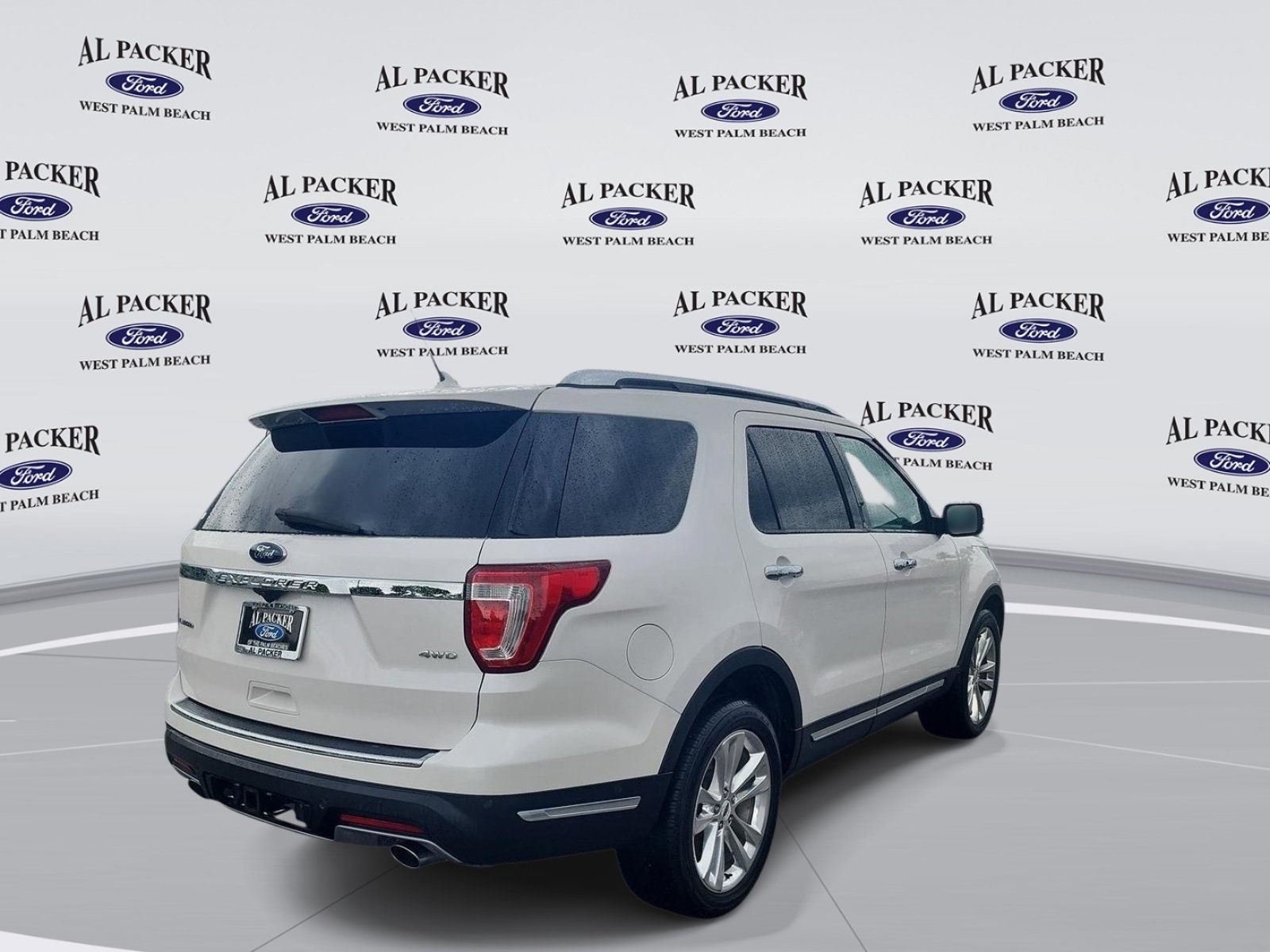Certified 2018 Ford Explorer Limited w/ Equipment Group 301A AWD/4WD image 5