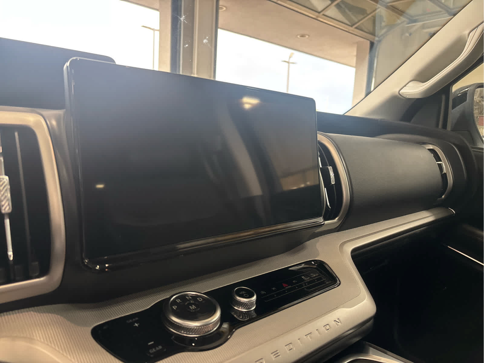 Certified 2025 Ford Expedition Max Active AWD/4WD image 28