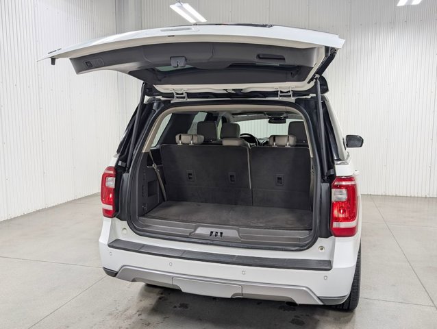 Certified 2021 Ford Expedition XLT image 8