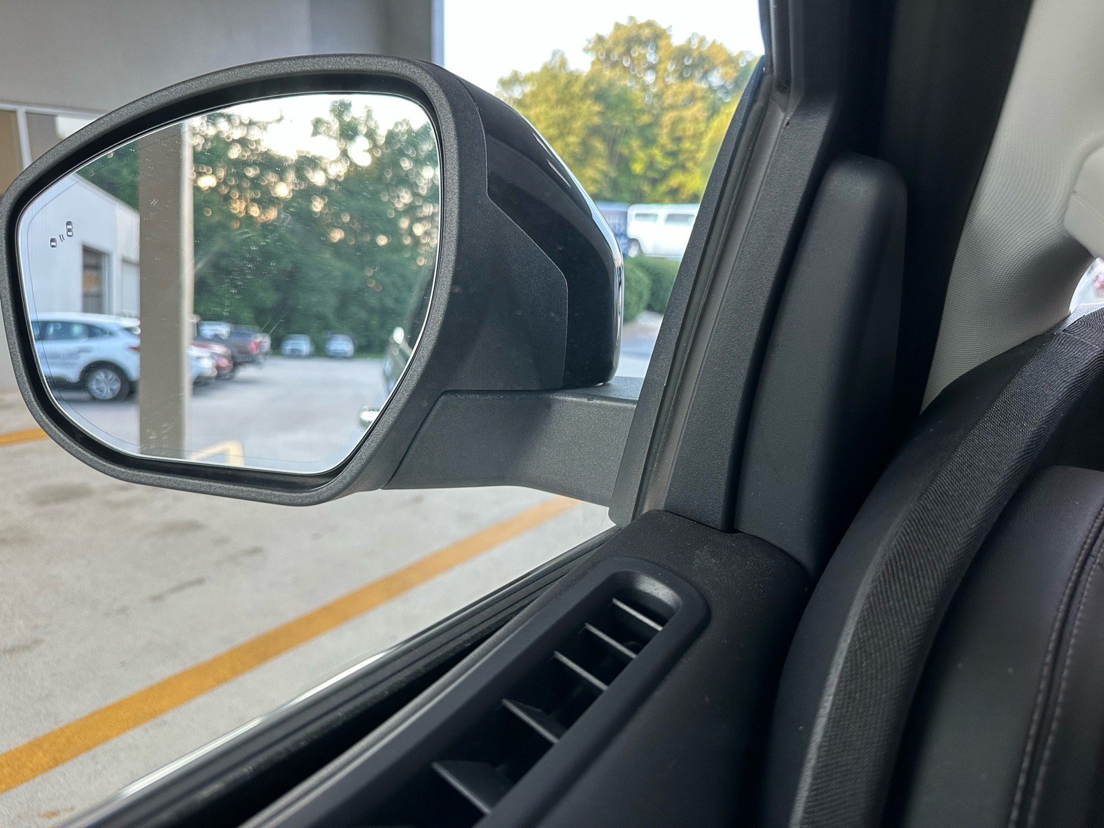 Certified 2025 Ford Expedition Max Platinum w/ Driver's Package AWD/4WD image 49