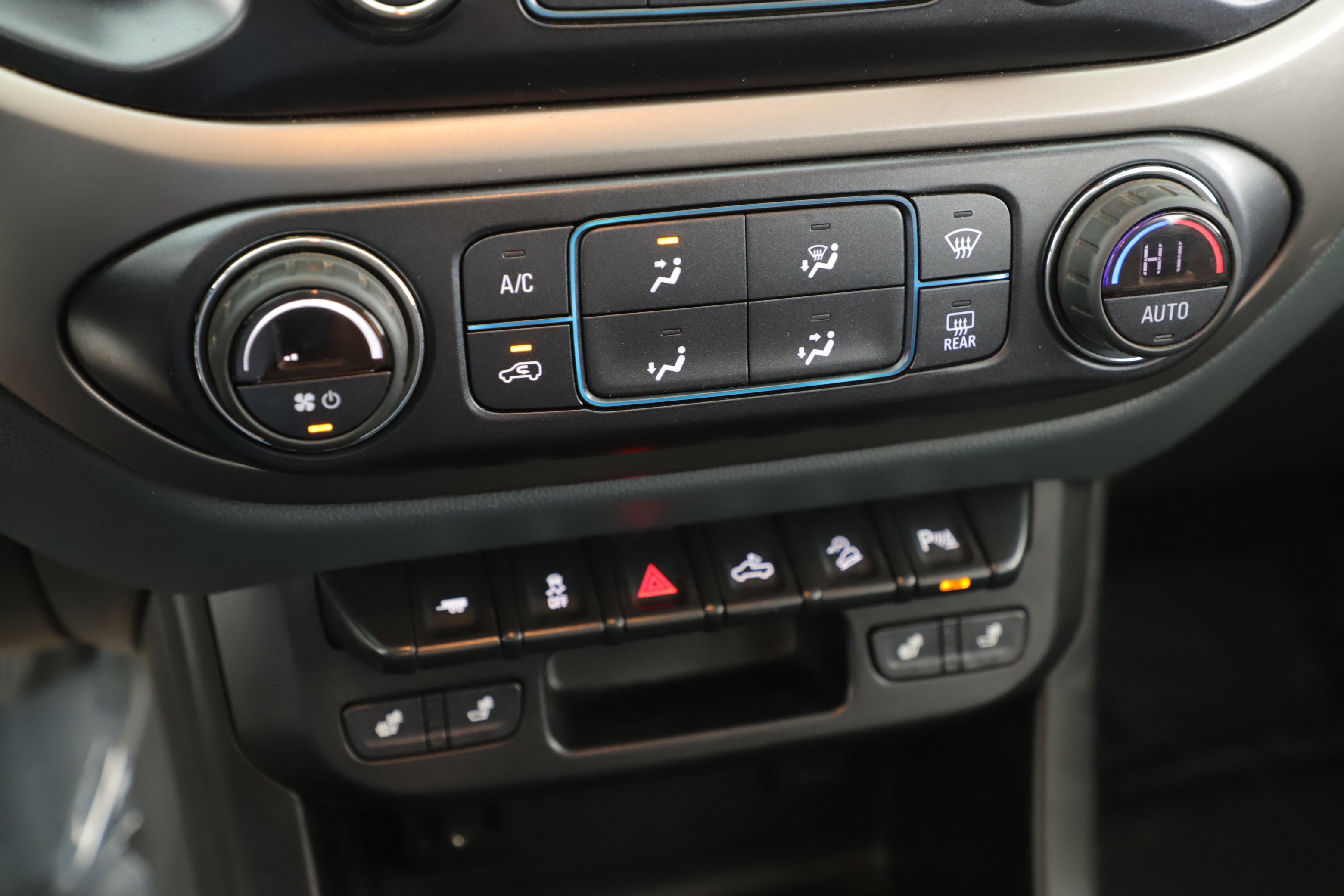 Used 2021 Chevrolet Colorado Z71 image 16