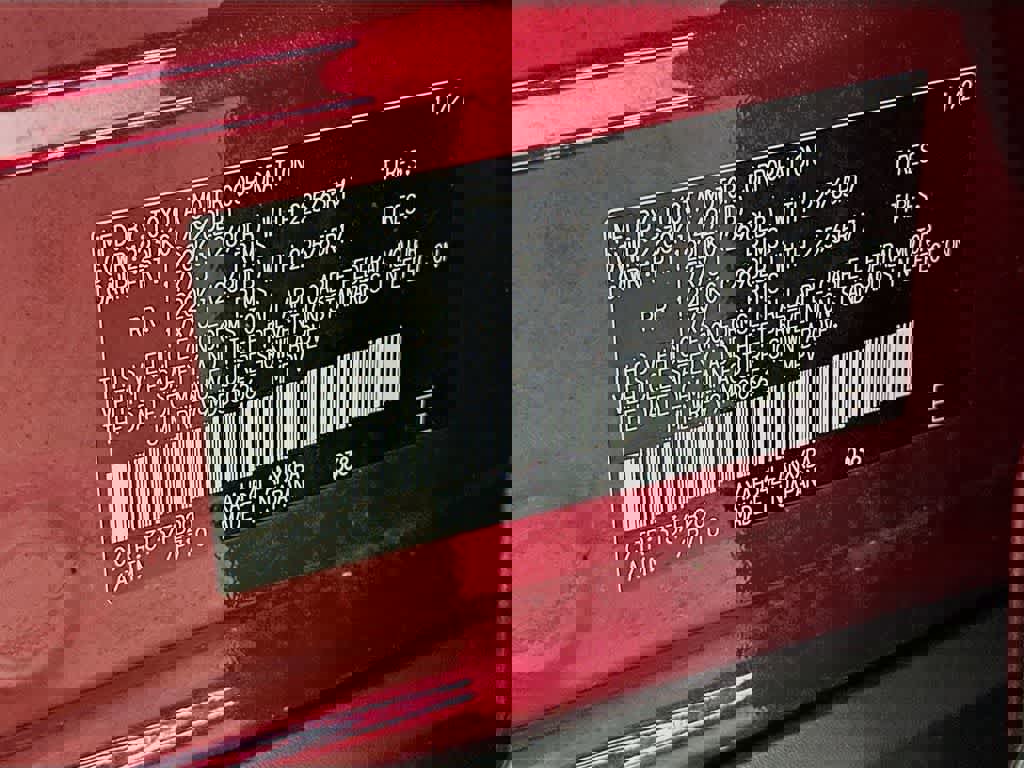 Used 2021 Toyota RAV4 LE image 26