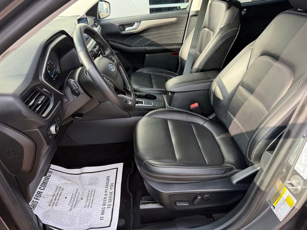 Certified 2021 Ford Escape SEL image 22