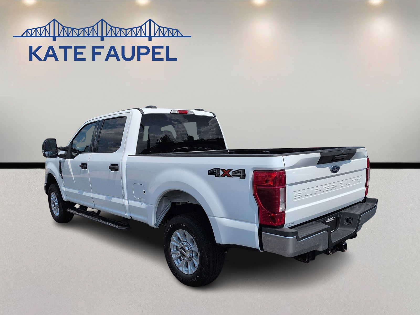 Certified 2022 Ford F250 XLT AWD/4WD image 5