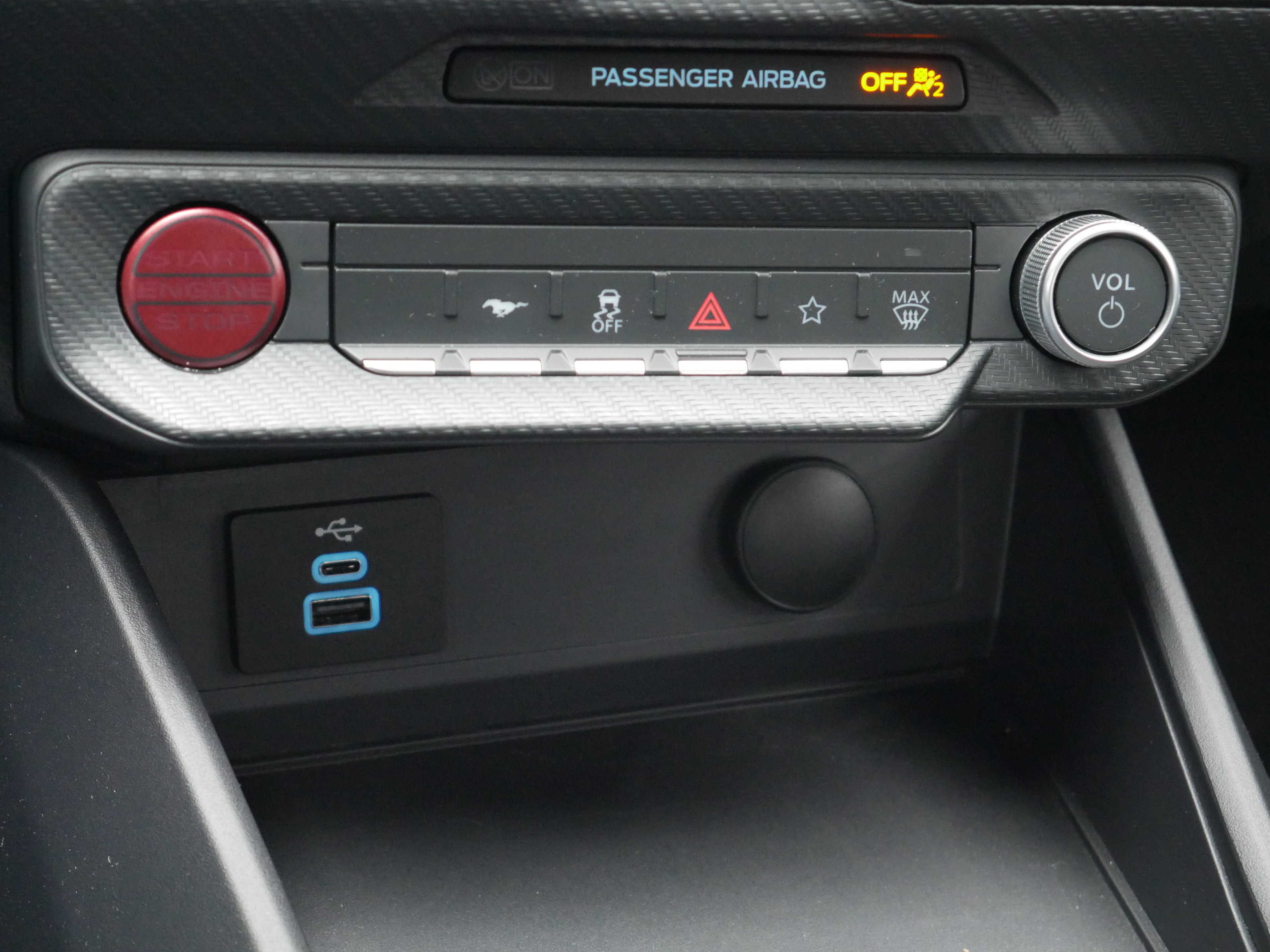 Certified 2024 Ford Mustang GT RWD image 12
