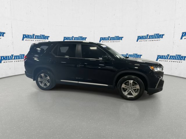 Used 2025 Honda Pilot EX-L image 13