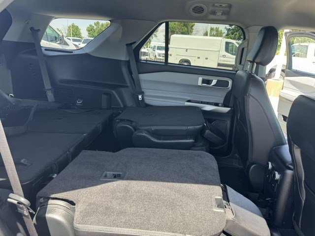 Certified 2023 Ford Explorer XLT w/ Equipment Group 202A AWD/4WD image 32