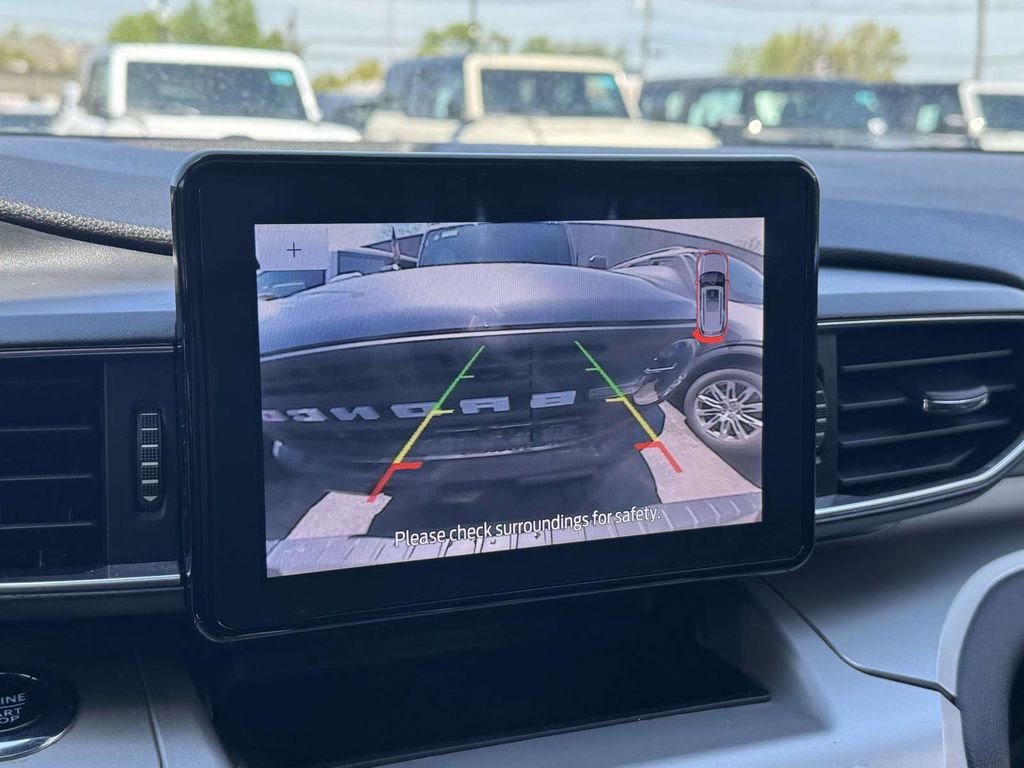 Certified 2022 Ford Explorer XLT w/ Equipment Group 202A AWD/4WD image 14