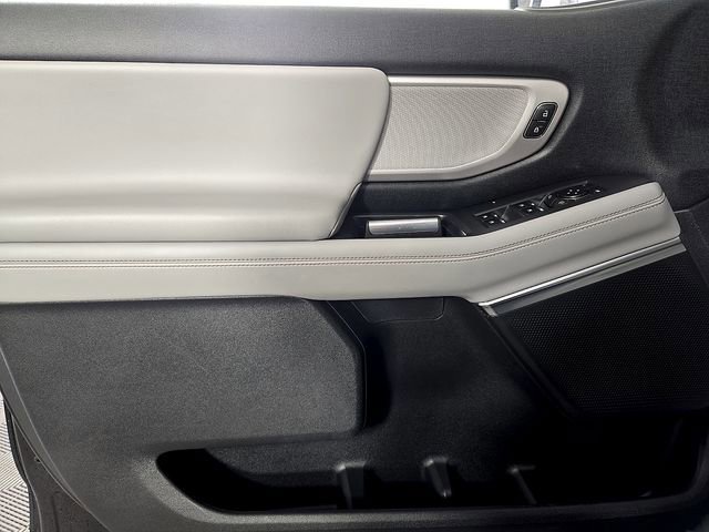 Certified 2025 Ford Expedition Active image 14