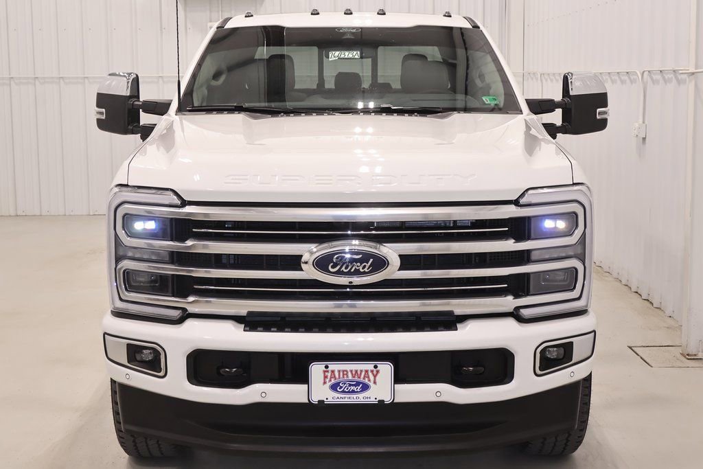Certified 2026 Ford F350 Platinum w/ Platinum Plus Package AWD/4WD image 12