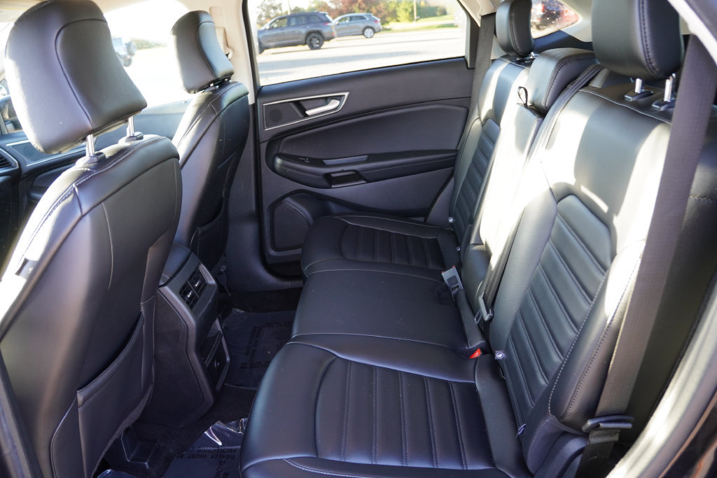 Certified 2024 Ford Edge SEL AWD/4WD image 17