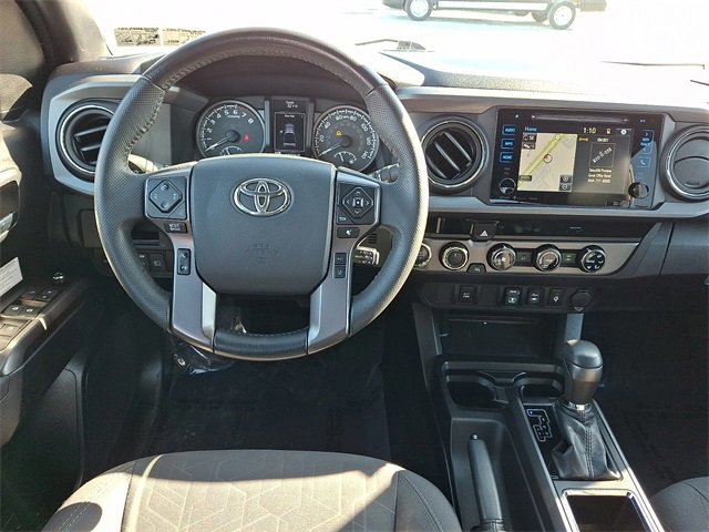 Used 2018 Toyota Tacoma TRD Off-Road image 11