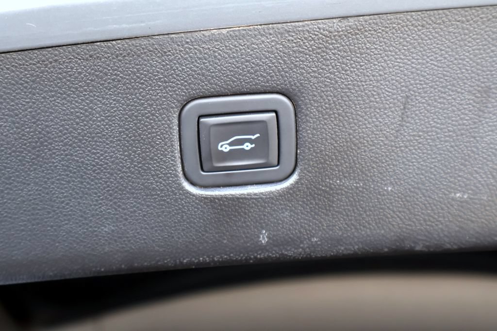 Used 2020 Chevrolet Blazer RS FWD image 27