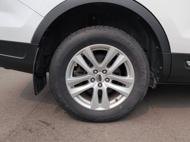 Certified 2018 Ford Explorer XLT w/ Equipment Group 202A AWD/4WD image 12