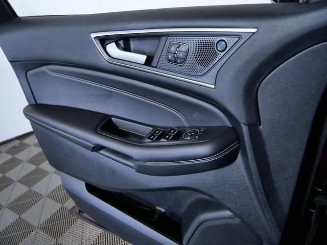 Certified 2024 Ford Edge Titanium w/ Cargo Accessory Package AWD/4WD image 25