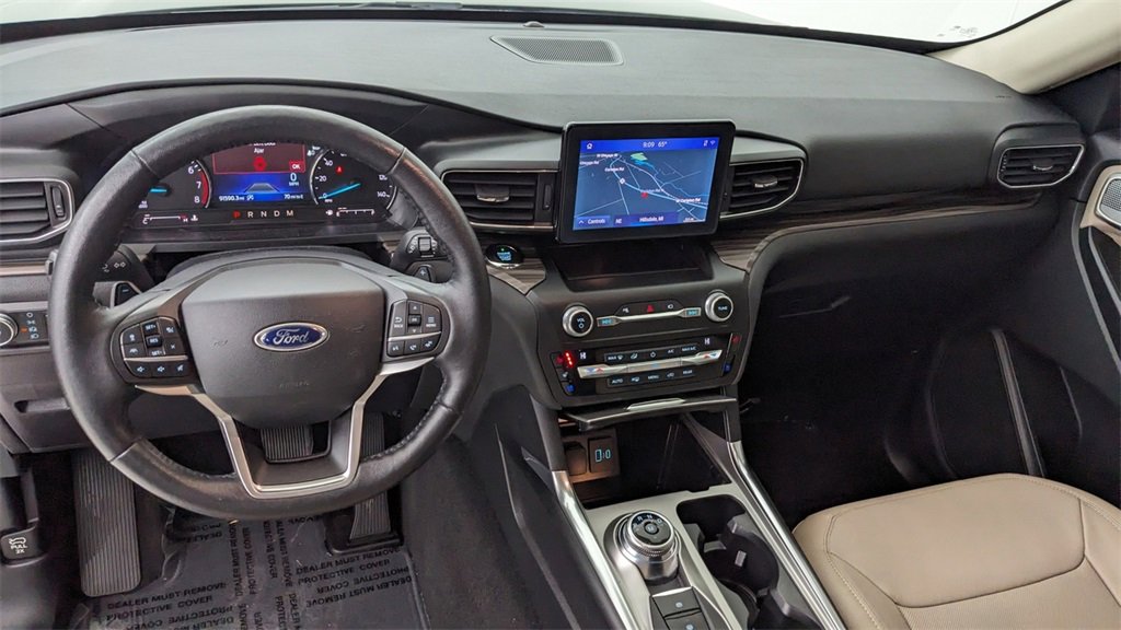 Certified 2020 Ford Explorer Limited image 3