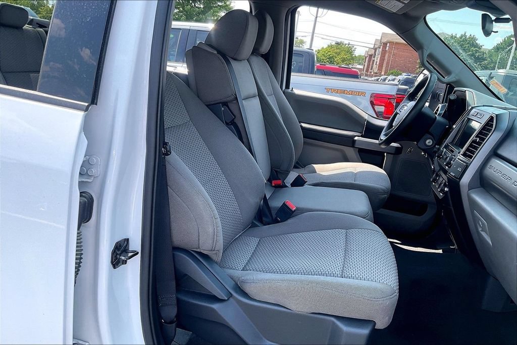 Certified 2022 Ford F250 XLT AWD/4WD image 6