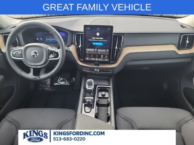 Used 2026 Volvo XC60 B5 Plus w/ Protection Package Premier AWD/4WD image 10