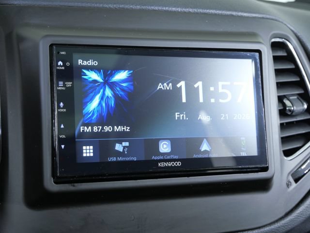 Used 2018 Jeep Compass Limited w/ Navigation Group AWD/4WD image 27