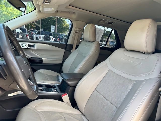 Certified 2021 Ford Explorer Platinum w/ Equipment Group 601A AWD/4WD image 18