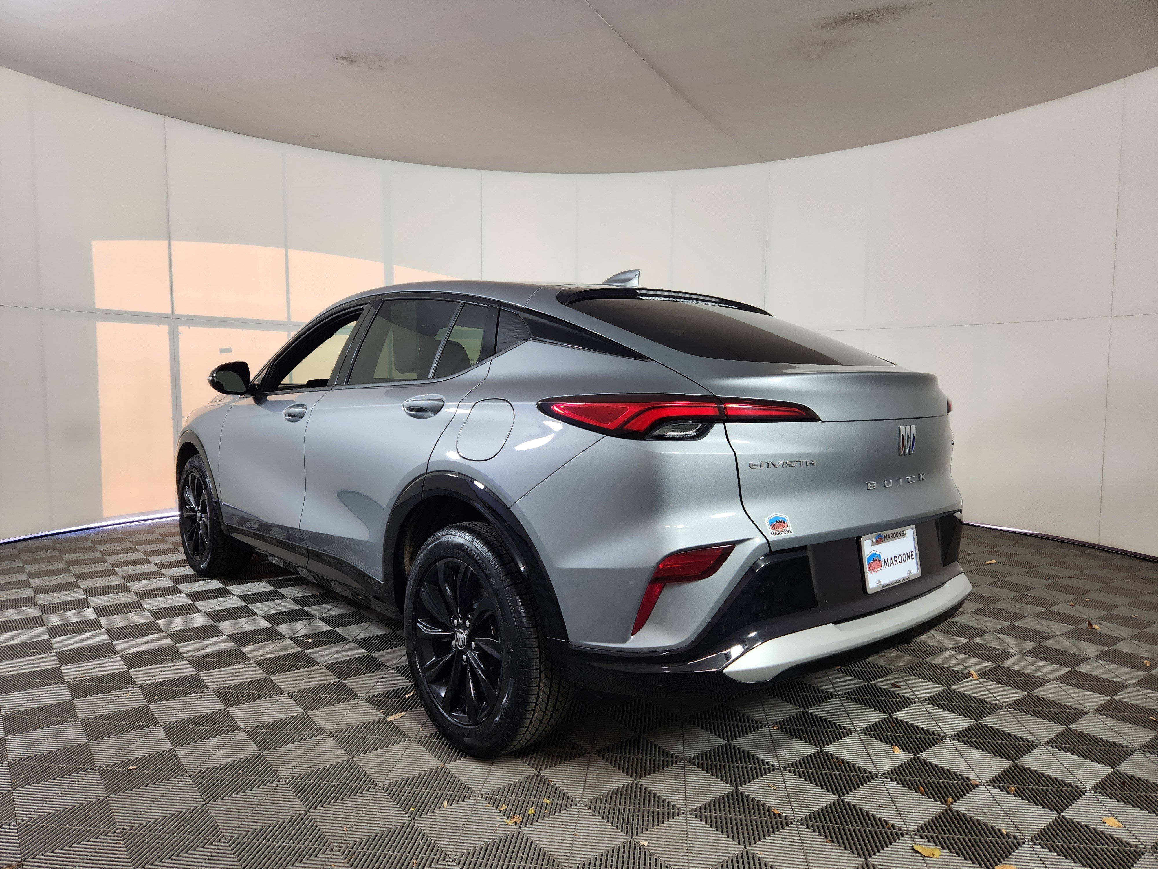 Used 2024 Buick Envista Sport Touring w/ Convenience II Package image 5