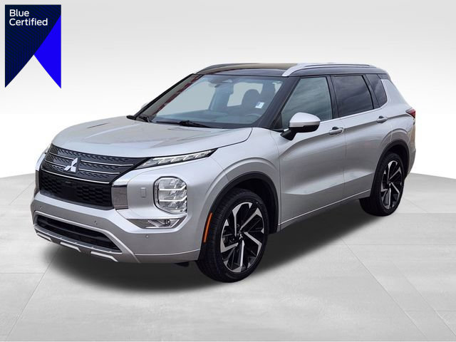 Used 2023 Mitsubishi Outlander SEL image 1