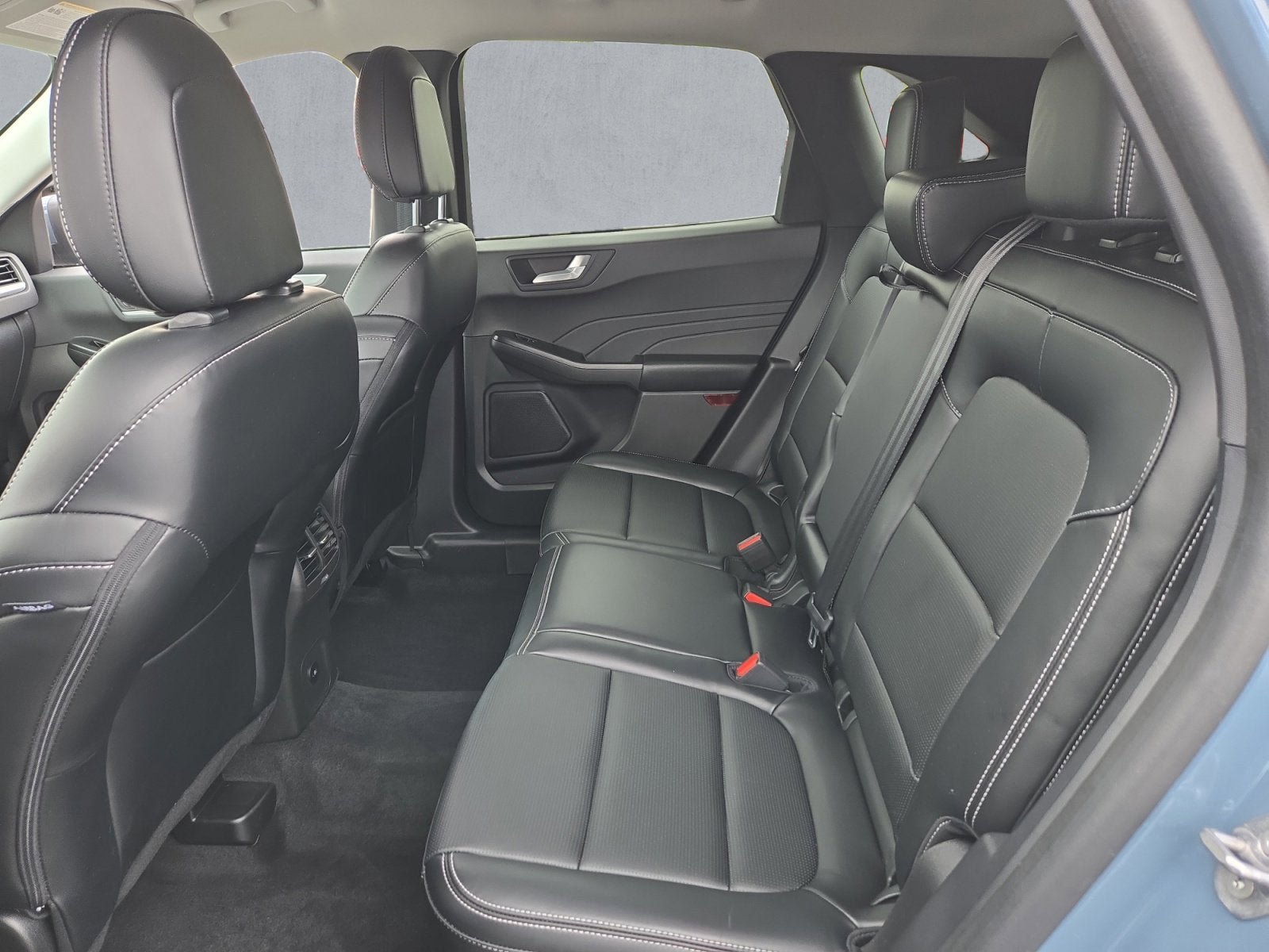 Certified 2023 Ford Escape Platinum AWD/4WD image 23