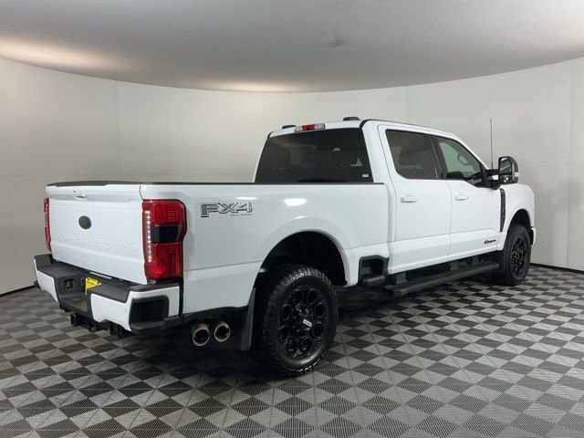 Certified 2025 Ford F350 Lariat w/ Black Appearance Package image 2