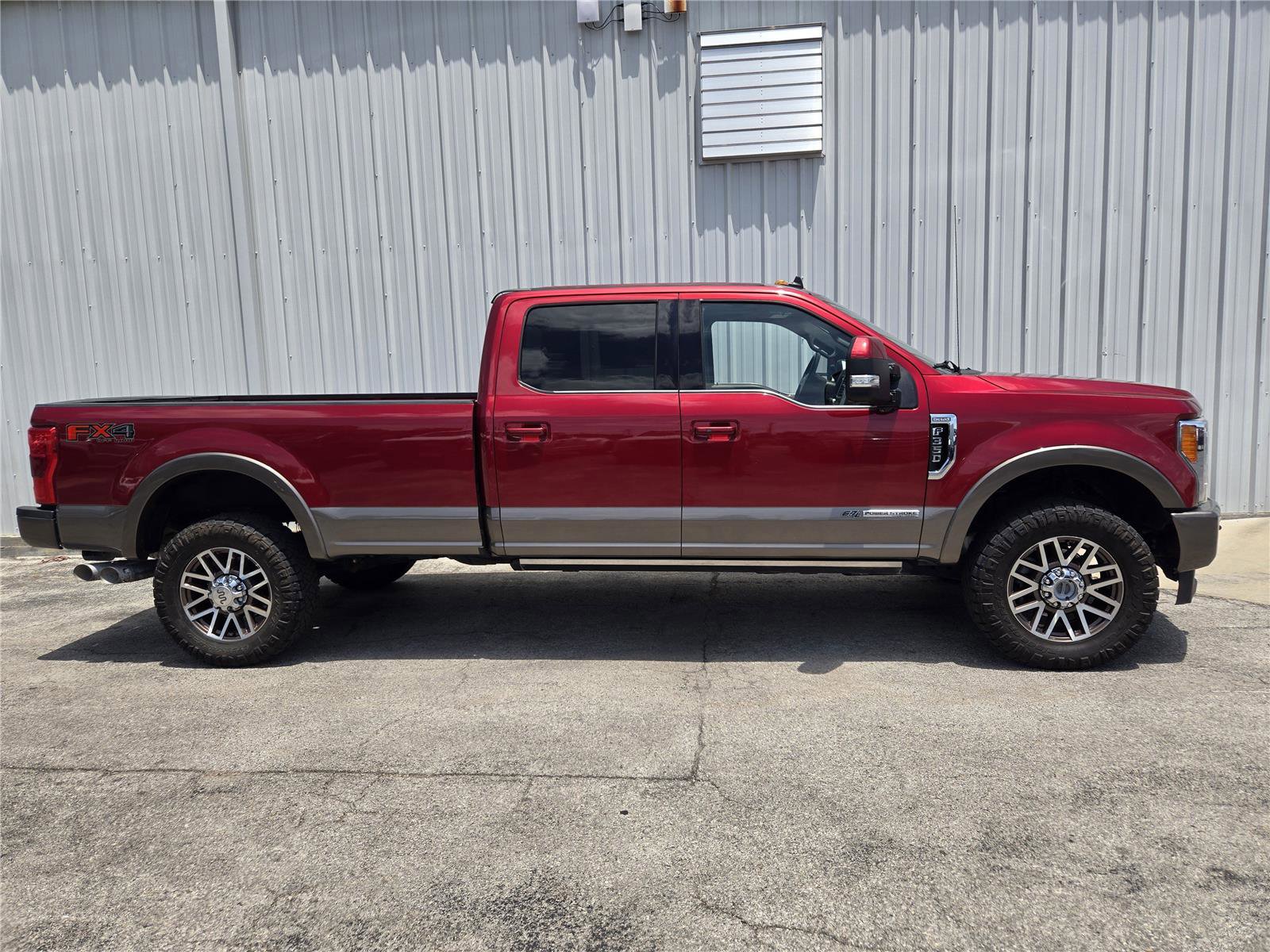 Certified 2019 Ford F350 King Ranch w/ King Ranch Ultimate Package AWD/4WD image 4