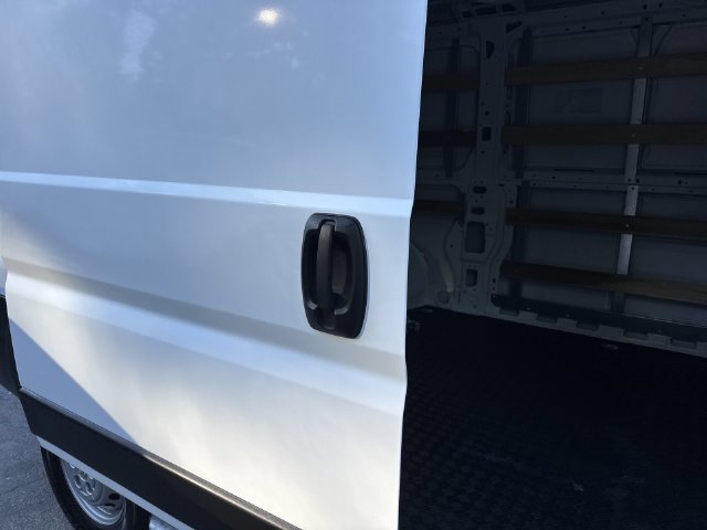 Used 2025 RAM ProMaster 2500 w/ U-Haul Equipment Group FWD image 17