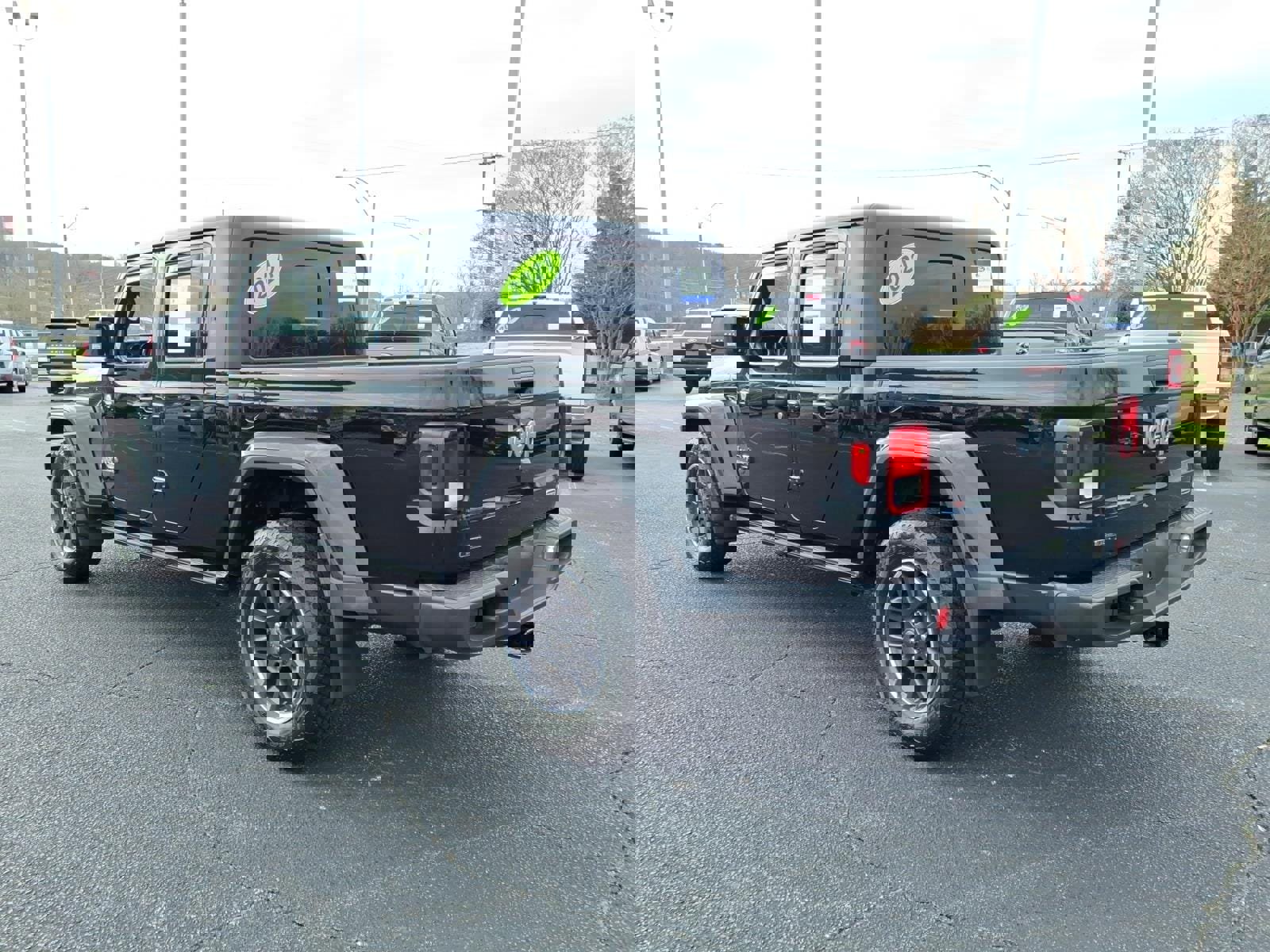 Used 2021 Jeep Gladiator Overland w/ Popular Equipment Package image 3