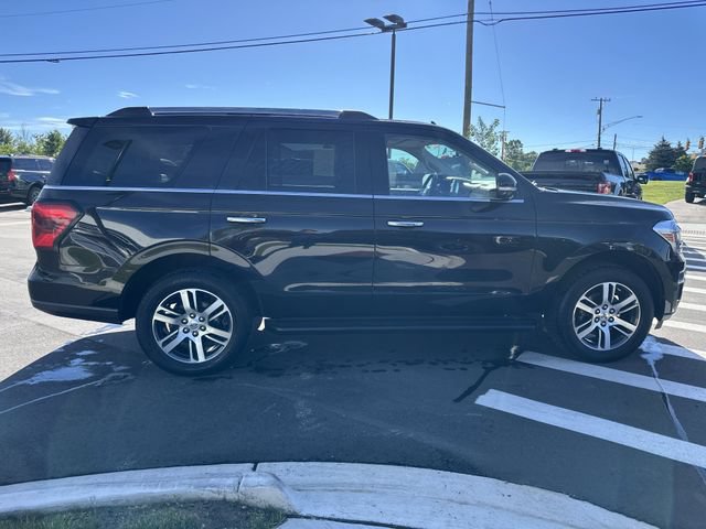 Certified 2024 Ford Expedition Limited AWD/4WD image 6