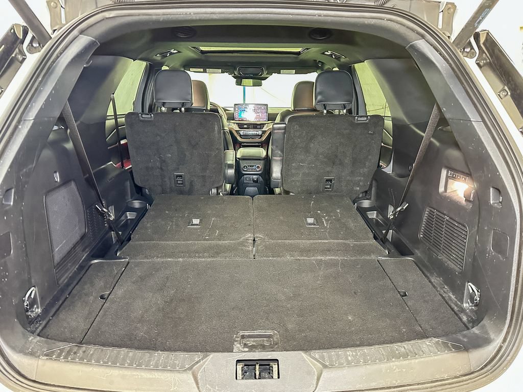 Certified 2025 Ford Explorer ST AWD/4WD image 19