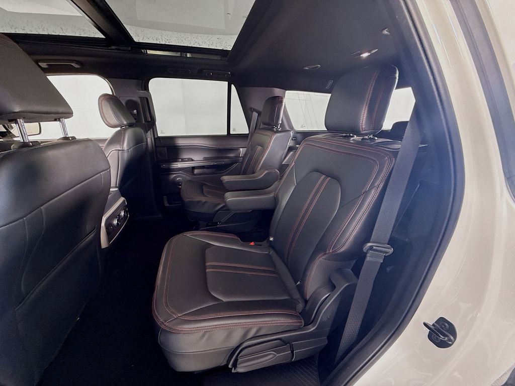 Certified 2023 Ford Expedition Limited AWD/4WD image 5
