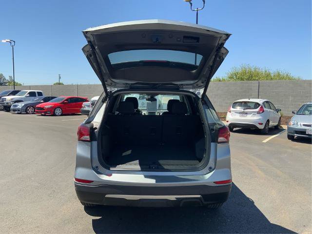 Used 2024 Chevrolet Equinox LT FWD image 12