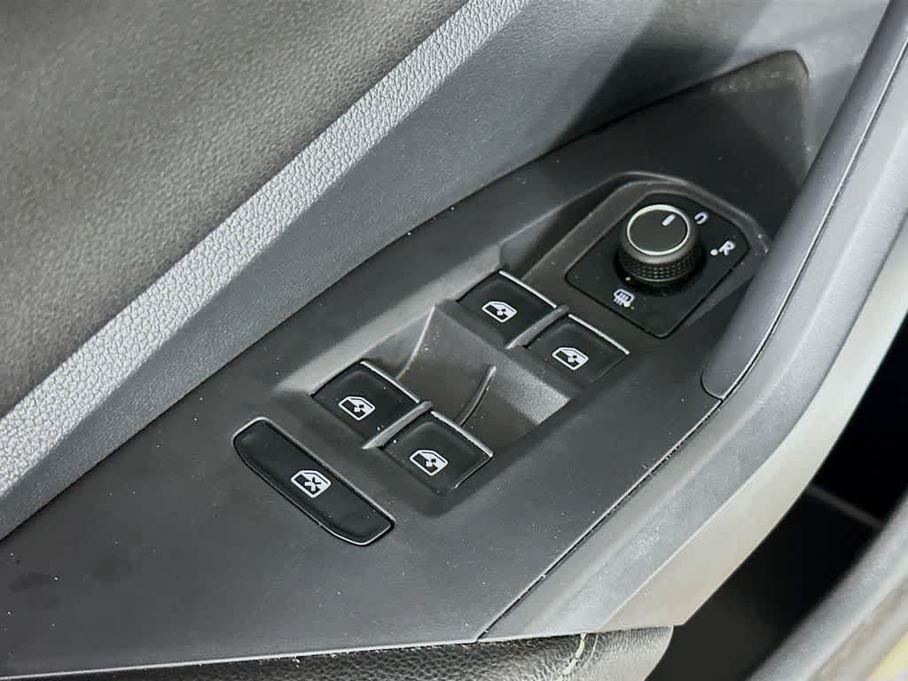 Used 2024 Volkswagen Jetta Sport FWD image 28