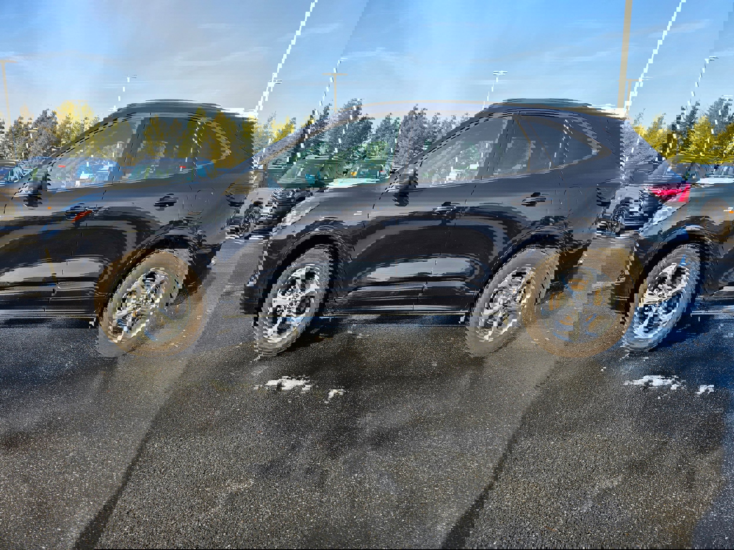 Certified 2023 Ford Escape ST-Line w/ Tech Pack #1 image 2