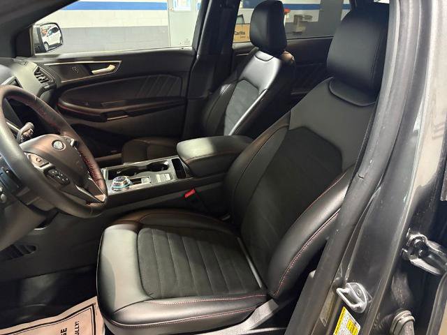 Certified 2024 Ford Edge ST-Line w/ Class II Trailer Tow Package AWD/4WD image 12