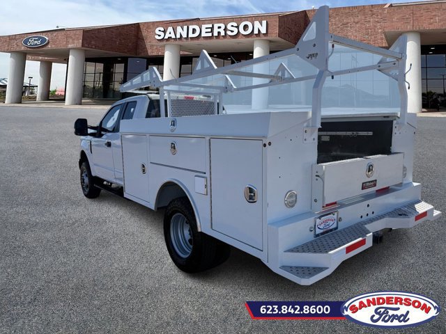 Certified 2022 Ford F350 XL w/ Power Equipment Group AWD/4WD image 3