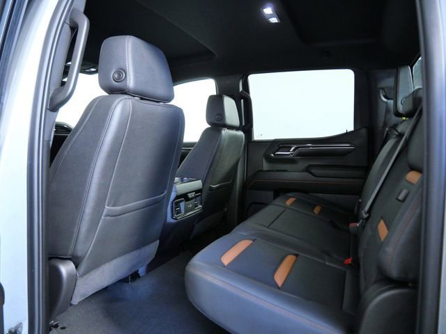 Used 2024 GMC Sierra 1500 AT4 w/ Technology Package image 16