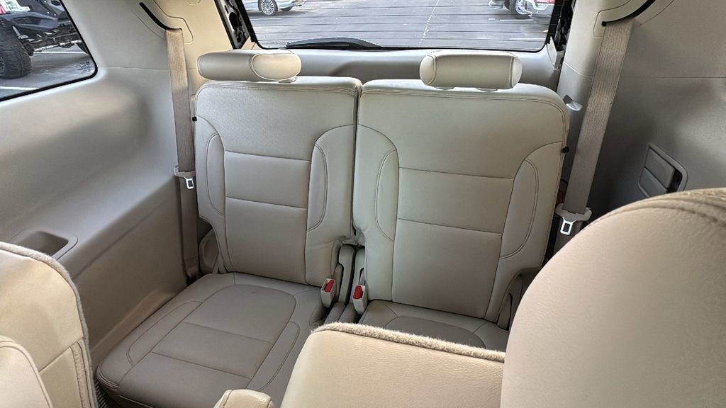 Used 2021 GMC Acadia Denali w/ Denali Technology Package image 25